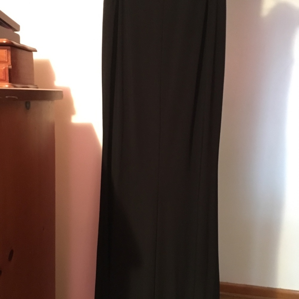 Dress - Picture 6 of 8